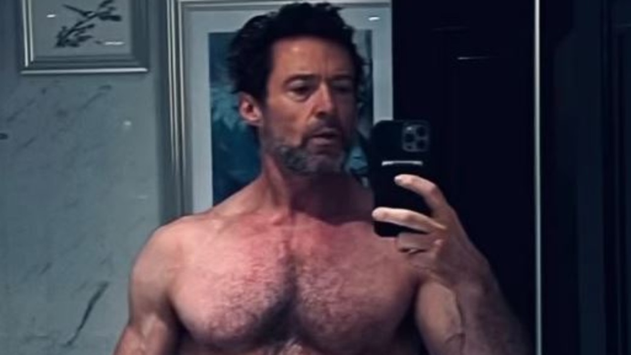 Fans wild for Hugh Jackman’s sexy selfie