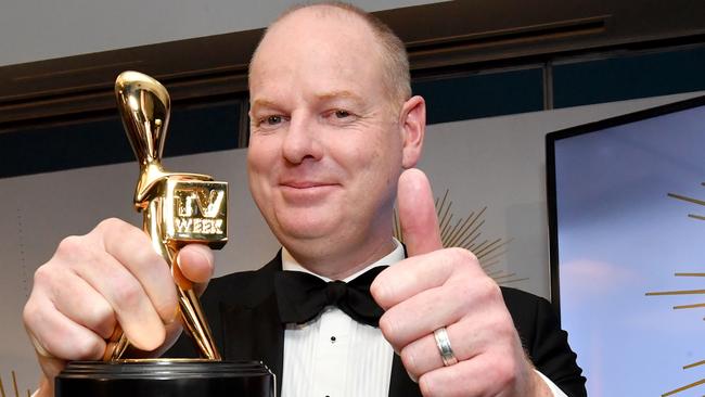 Tom Gleeson poses for a photograph after winning the Gold Logie for most popular personality on Australian TV during the 2019 Logie Awards at The Star Casino on the Gold Coast, Sunday, June 30, 2019. (AAP Image/Darren England) NO ARCHIVING, EDITORIAL USE ONLY