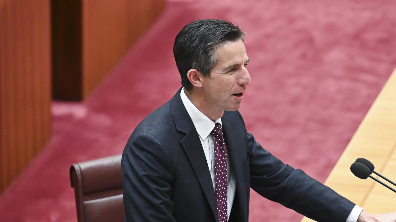 Coalition backs Beattie’s blast for Labor over two-state ‘daydream’