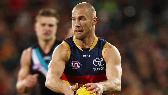 Scott Thompson of Adelaide is out of contract.