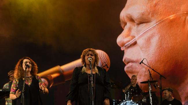 Emma Donovan and fellow First Nations' artists pay tribute to the passing of Uncle Archie Roach at the 2022 National Indigenous Music Awards. Picture: (A)manda Parkinson