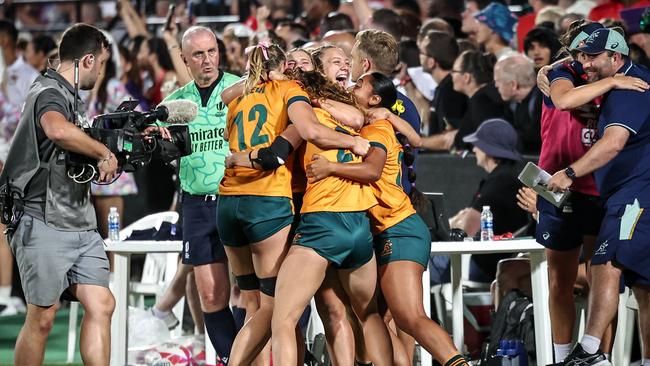 A late Maddison Levi try helped Australia beat New Zealand in the Dubai sevens final. Picture: Fadel Senna / AFP