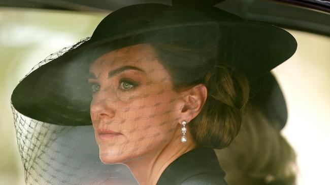 In a nod to the Queen, Kate also wore an iconic piece of the Queen’s jewellery. Picture: Getty Images.