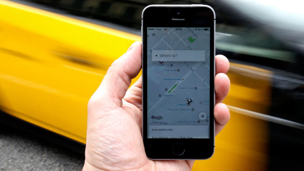 Uber: Taxi drivers to sue ride share company for $1b | Herald Sun