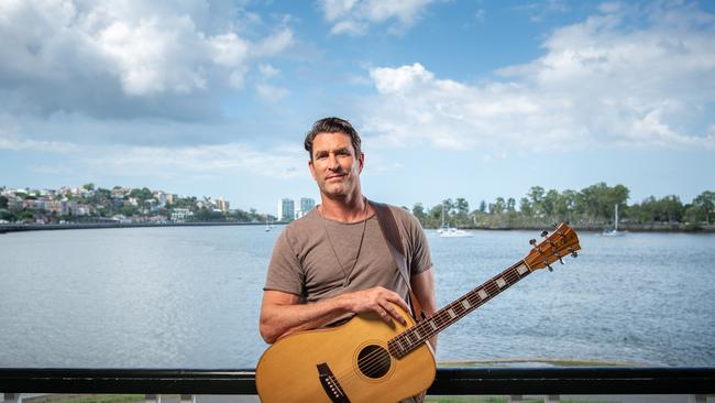 Singer-songwriter Pete Murray was passionate about helping with the wellbeing of players. Picture: Brad Fleet