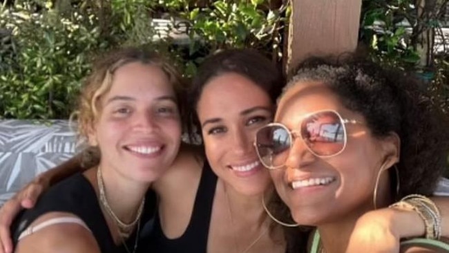 Meghan Markle poses with her friends on Instagram.