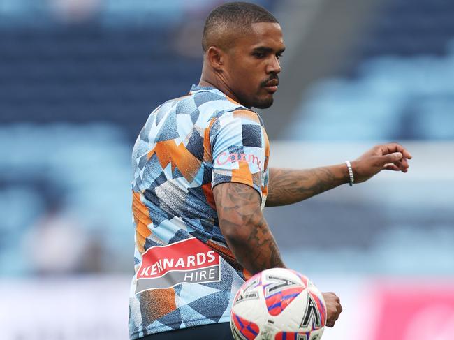 SYDNEY, AUSTRALIA - NOVEMBER 10: Douglas Costa de Souza of Sydney FC warms up during the round four A-League Men match between Sydney FC and Macarthur FC at Allianz Stadium, on November 10, 2024, in Sydney, Australia. (Photo by Mark Metcalfe/Getty Images)