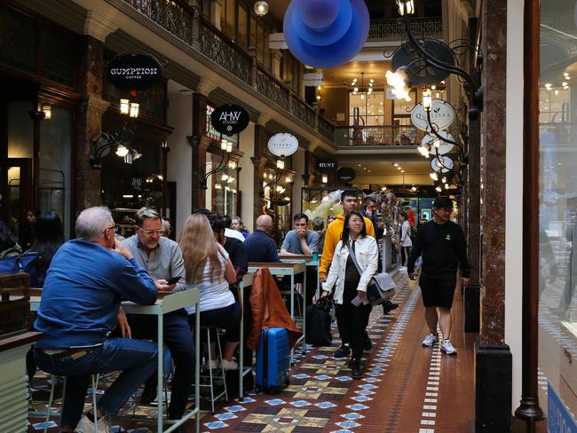 SYDNEY, AUSTRALIA - NewsWire Photos - APRIL 17 2023 - People are seen enjoying morning tea and shopping in the upscale shopping arcade in central Sydney as the latest financial data shows Aussiesâ online spending dropped by more than $124 million nationwide. Picture NCA NewsWire / Gaye Gerard