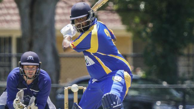 Noble Park all-rounder Janaka Liyanabadalge. Picture: Valeriu Campan