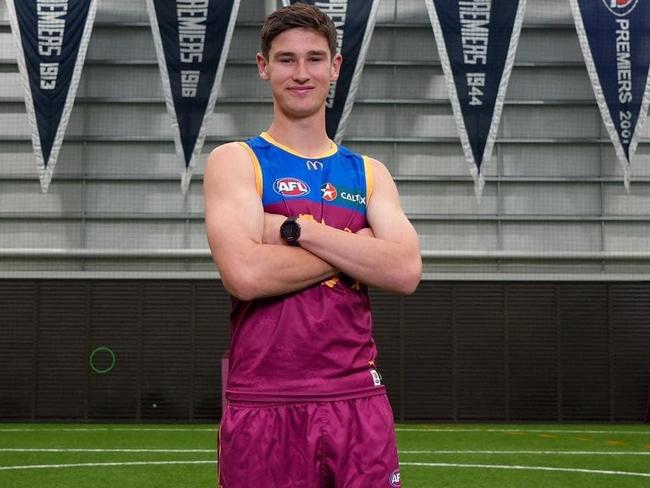 ‘Wasn’t expecting him’: AFL draftee’s moving moment