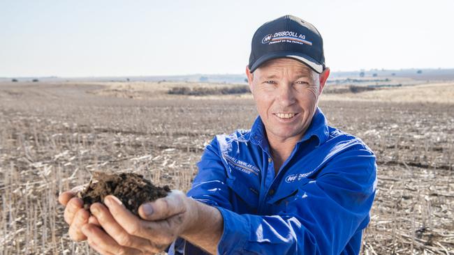 Ash Matthews is using a Veris machine to do soil scanning for texture, organic matter and pH.