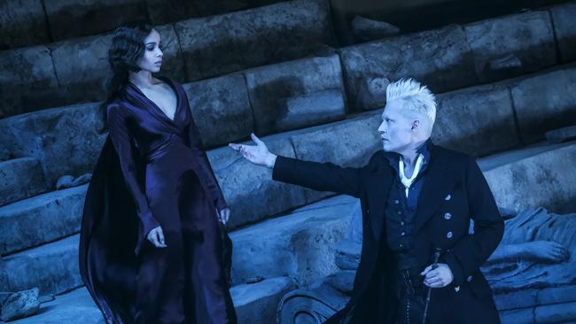 Zoe Kravitz and Johnny Depp in a scene from Fantastic Beasts: The Crimes of Grindelwald. Picture: Jaap Buitendijk/Warner Bros via AP