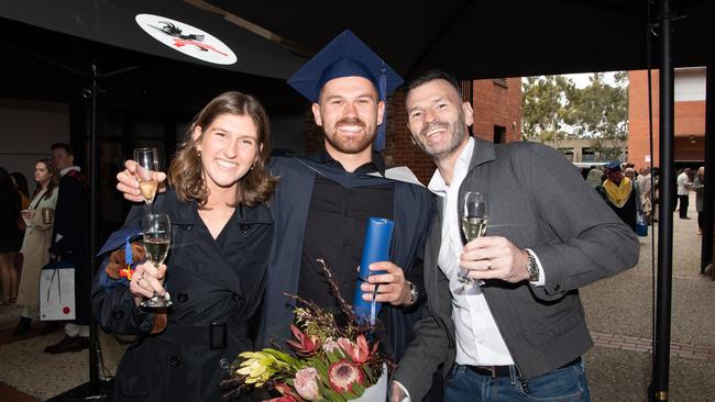 05-10-2023 Deakin Graduation Masters of Architecture. Scarlett von Brandenstein, Brodric von Brandenstein and Scott Orwin