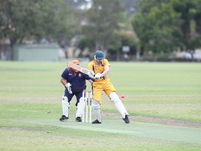 Palm Beach Currumbin (batting) vs. Runaway Bay in the Community Div 3 competition. Harley Richards. 25 November 2023 Palm Beach Picture by Richard Gosling