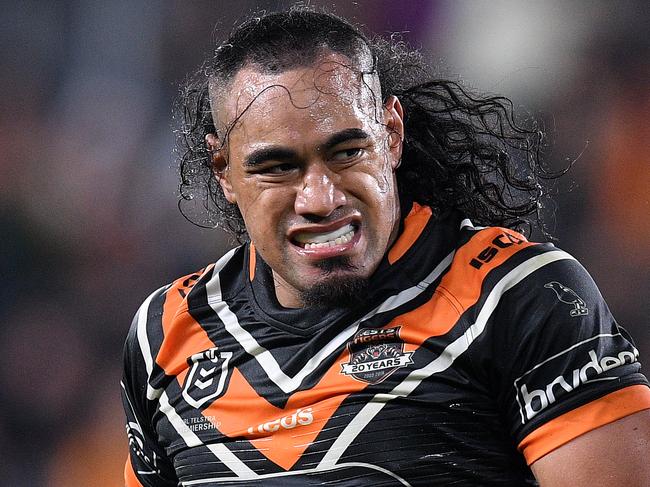 Mahe Fonua playing for Wests Tigers. AAP Image/Dan Himbrechts.