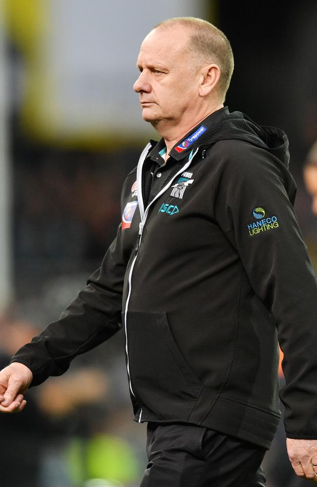 Ken Hinkley says his team isn’t hiding away from criticism but doesn’t believe his players are over the top in reacting to umpiring decisions. Picture: David Mariuz (AAP).