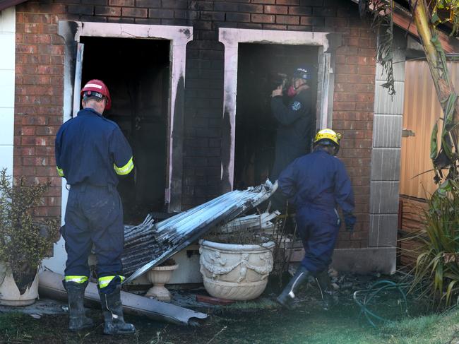 VALLEY VIEW HOUSE FIRE - 12 Vista Ave, Valley View in Adelaide. 20 November 2024. Picture: Dean Martin