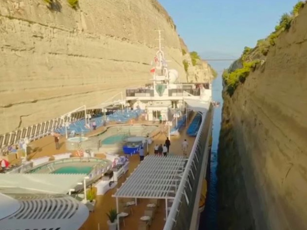 The 196 metre long cruise ship was assisted by a tugboat.