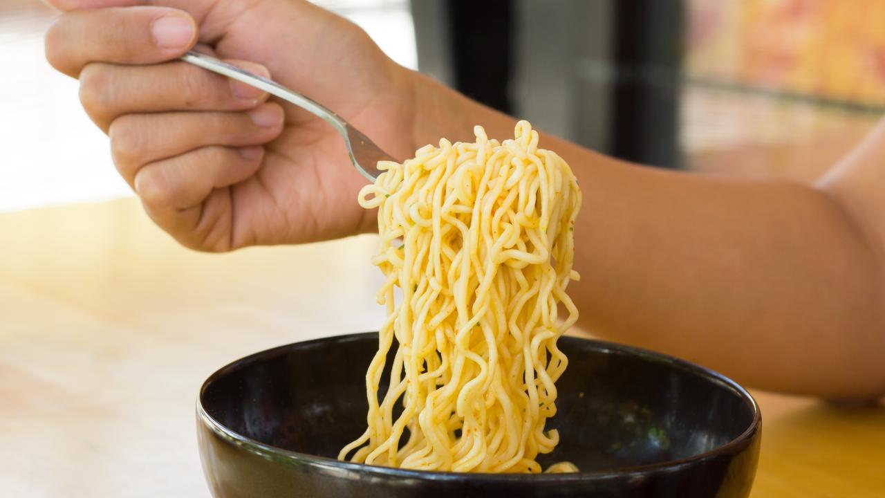 ‘Instant noodles’: Aussie families eating like uni students with ‘struggle meals’ on the rise