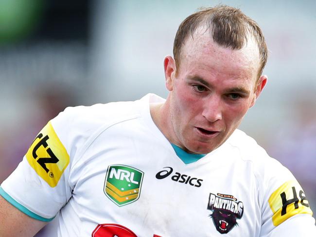 Panther's Luke Walsh kicks ahead during the game between Manly Warringah Sea Eagles vs Penrith PAnthers at Brookvale Oval, Brookvale.Picture Gregg Porteous