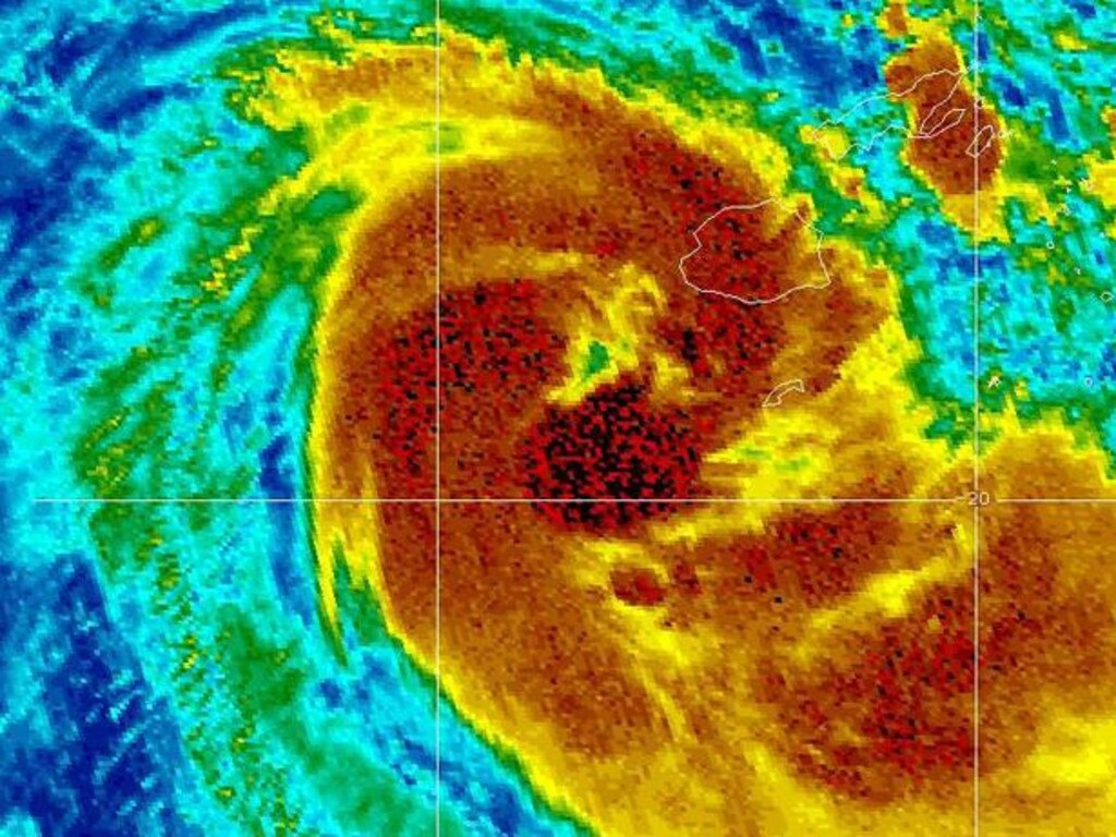 Cyclone Sarai Fiji flights resume after tropical storm cancellations