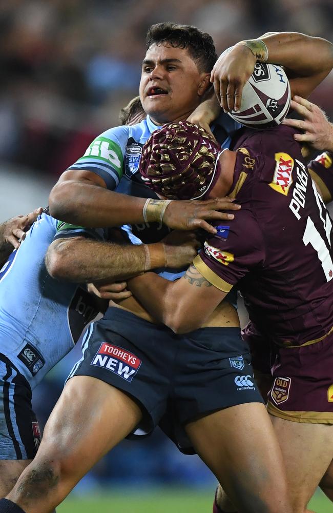 Ponga was forced to make over 30 tackles. (AAP Image/David Moir)