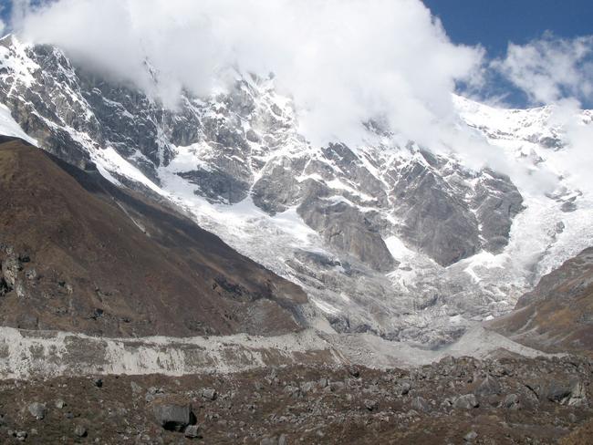 (FILES) This file picture taken on October 13, 2008 shows a view of the Lirung Glacier in the Lantang Valley, some 60km (37.5 miles) northwest of Kathmandu. - Two-thirds of Himalayan glaciers, the world's "Third Pole", could melt by 2100 if global emissions are not reduced, scientists warned in a major new study issued February 4, 2019. (Photo by Sam TAYLOR / AFP)