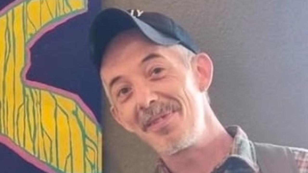 ‘Little hottie’: Artist walks after court hears of ‘hideous’ online chat