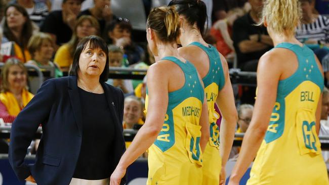 Australian netball Diamonds ready to shine against South Africa, Silver ...