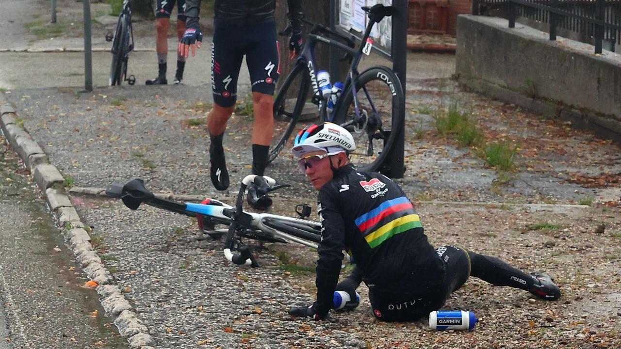 Dog Causes Major Crash Amid Cycling Chaos as Aussie Celebrates Dream Win