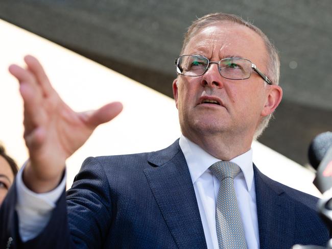 KWINANA, AUSTRALIA - MARCH 04: Opposition leader Anthony Albanese speaks at a news conference after a tour of the Kwinana Nickel Refinery on March 4, 2021 in Kwinana, Australia. The Labor leader is in Western Australia to join Labor Premier Mark McGowan on the campaign trail ahead of the WA state election on 13 March. (Photo by Richard Wainwright-Pool/Getty Images)