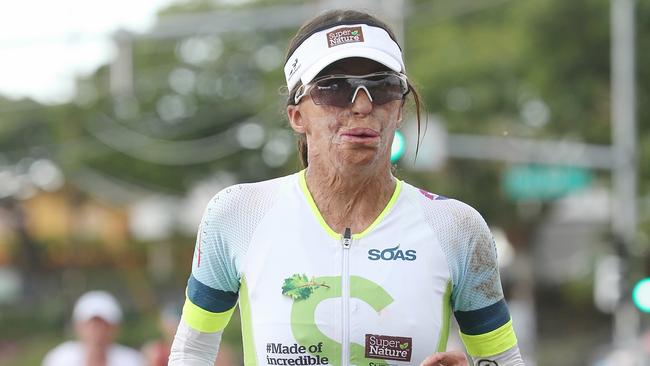 Turia Pitt early in the run leg . Pic: Michael Klein