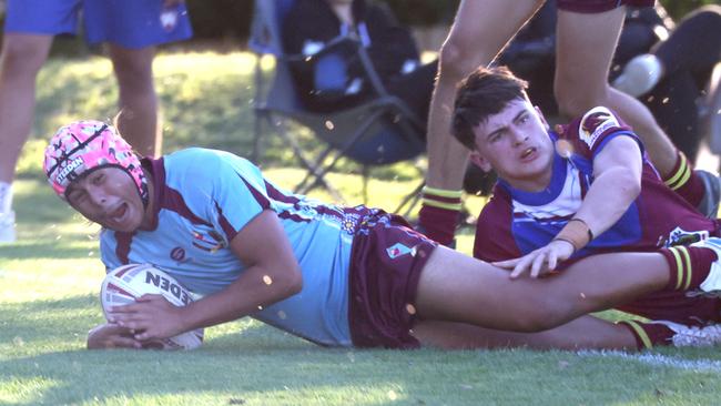 Keebra Park player No. 7 Jai Bilish scores a try – Photo Steve Pohlner