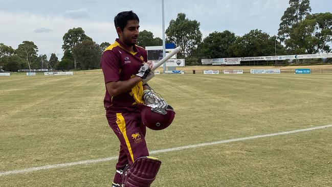 Ejaaz Alavi walks off after his fine innings at Shepley Oval.