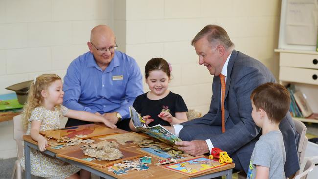 Blair MP Shayne Neumann and ALP leader Anthony Albanese with Mila, Aubree and George at Cribb Street Childcare Centre in Sadliers Crossing.