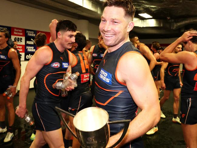 SYDNEY, AUSTRALIA - APRIL 29: Toby Greene of the Giants celebrates victory with the Lifeline Cup during the round seven AFL match between Sydney Swans and Greater Western Sydney Giants at Sydney Cricket Ground, on April 29, 2023, in Sydney, Australia. (Photo by Mark Kolbe/AFL Photos/via Getty Images )