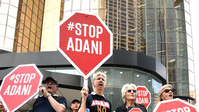 Approval for the Adani groundwater management plan has not been signed off by Environment Minister Melissa Price.