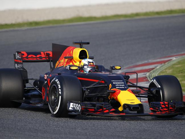 Daniel Ricciardo on Max Verstappen support: ‘That’s un-Australian ...