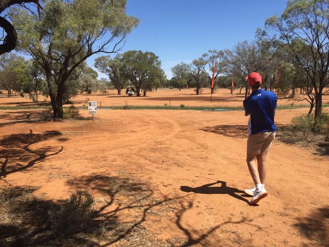 Bruce Paulsen plays golf