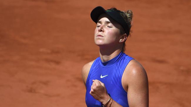 Ukraine's Elina Svitolina lost the unloseable match against Simona Halep at the Roland Garros 2017 French Open.