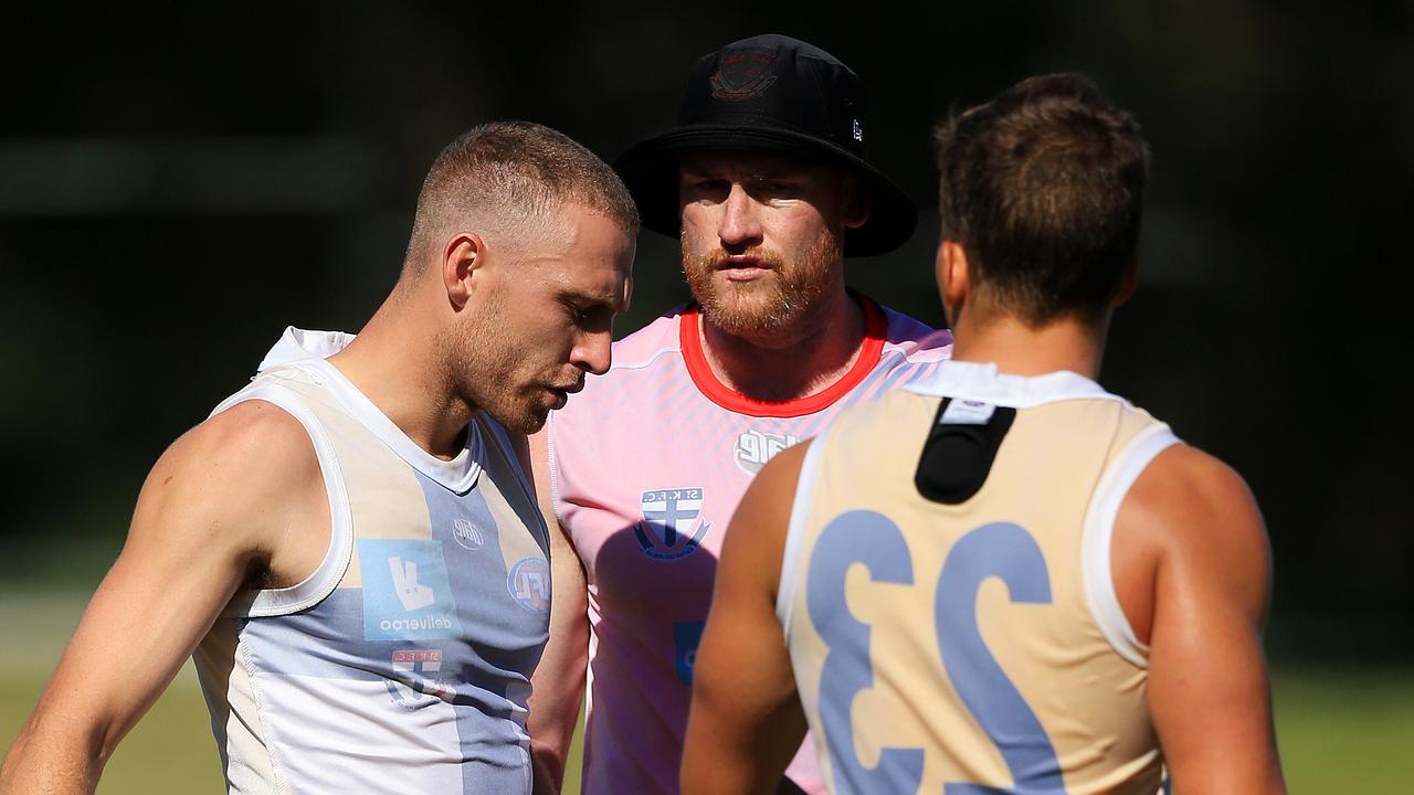 Callum Wilkie talks with Jarryd Roughead at St Kild training. Picture: Mark Stewart