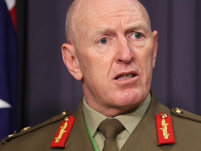 CANBERRA, AUSTRALIA NewsWire Photos AUGUST 27, 2021COVID-19 Taskforce Commander, Lieutenant General John Frewen at a press conference at Parliament House in Canberra.Picture: NCA NewsWire / Gary Ramage