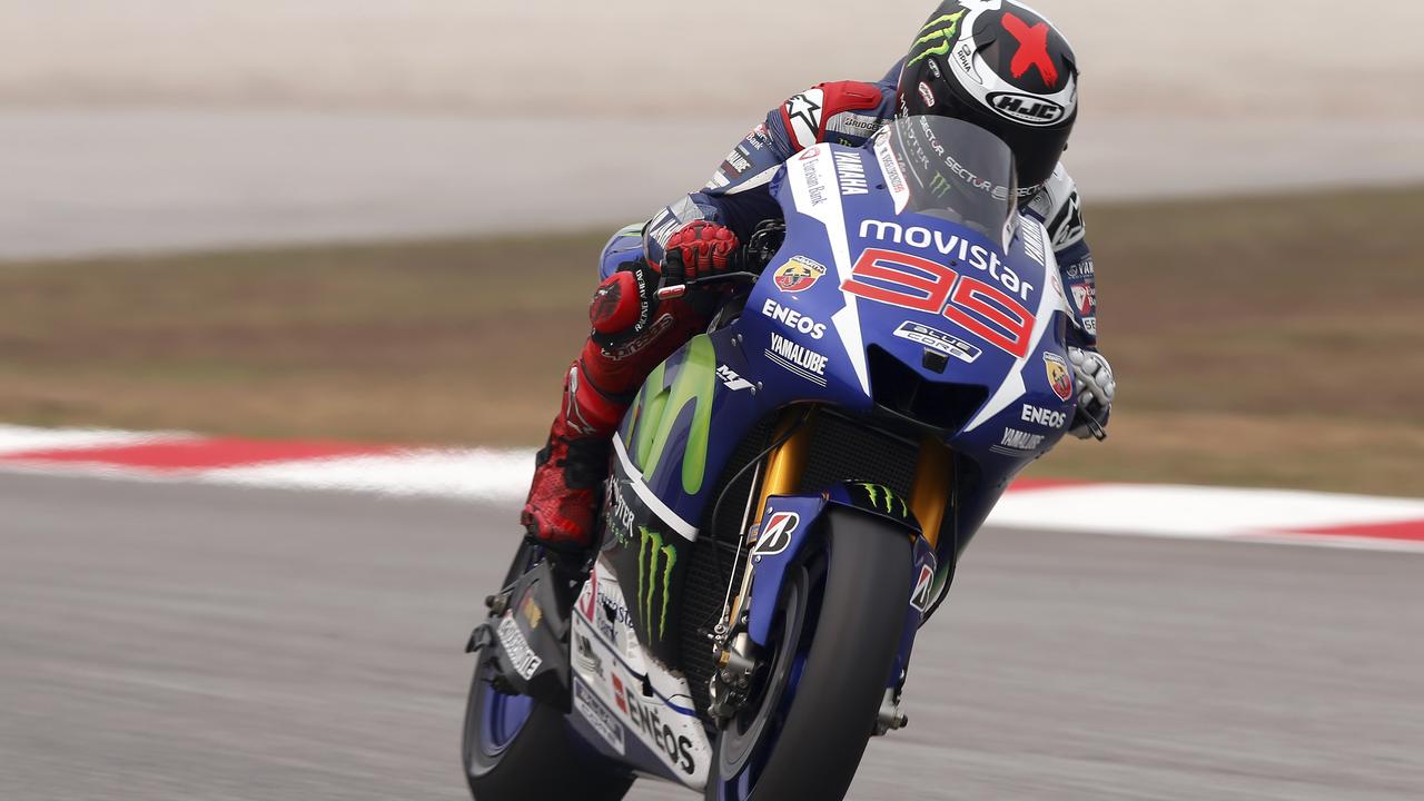 MotoGP Sepang: Jorge Lorenzo outperforms Yamaha teammate Valentino ...