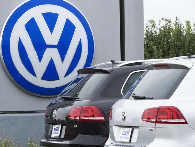 The logo of German car maker Volkswagen (VW) is seen at Northern Virginia dealer in Woodbridge, Virginia on September 29, 2015. Wall Street stocks dropped for the week despite some improving US data as worries ranging from a slowing Chinese economy to the Volkswagen emissions scandal dampened sentiment. Volkswagen came under pressure after reports surfaced concerning the manipulation of values of emission in VW vehicles equipped with diesel engines. AFP PHOTO/PAUL J. RICHARDS