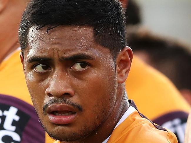 CANBERRA, AUSTRALIA - APRIL 21: Anthony Milford of the Broncos looks dejected after a Raiders try during the round 6 NRL match between the Canberra Raiders and the Brisbane Broncos at GIO Stadium on April 21, 2019 in Canberra, Australia. (Photo by Mark Kolbe/Getty Images)