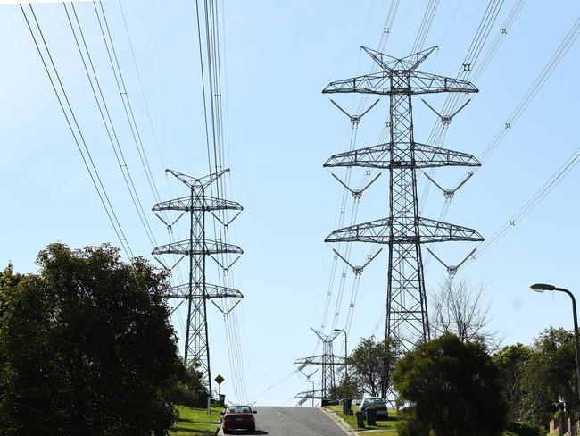 High tension power lines are seen in Ringwood, Melbourne, Tuesday, September 11, 2018. (AAP Image/James Ross) NO ARCHIVING