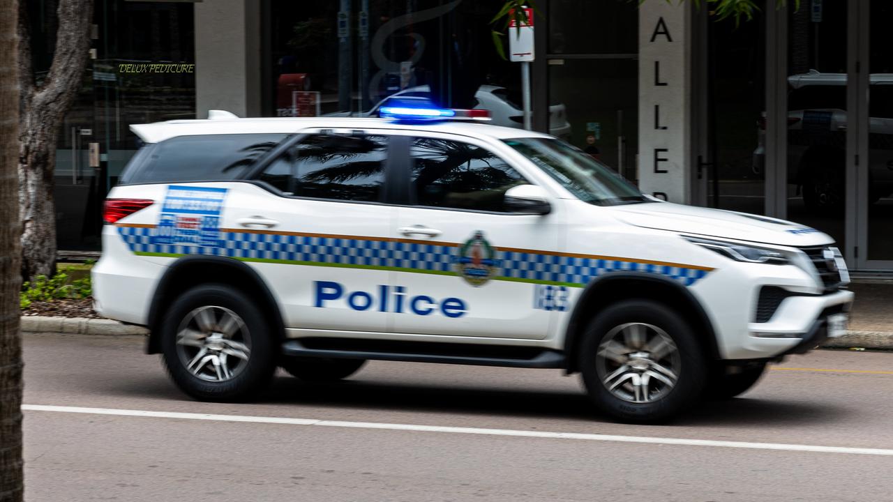 Man allegedly assaults, exposes himself to woman in Darwin