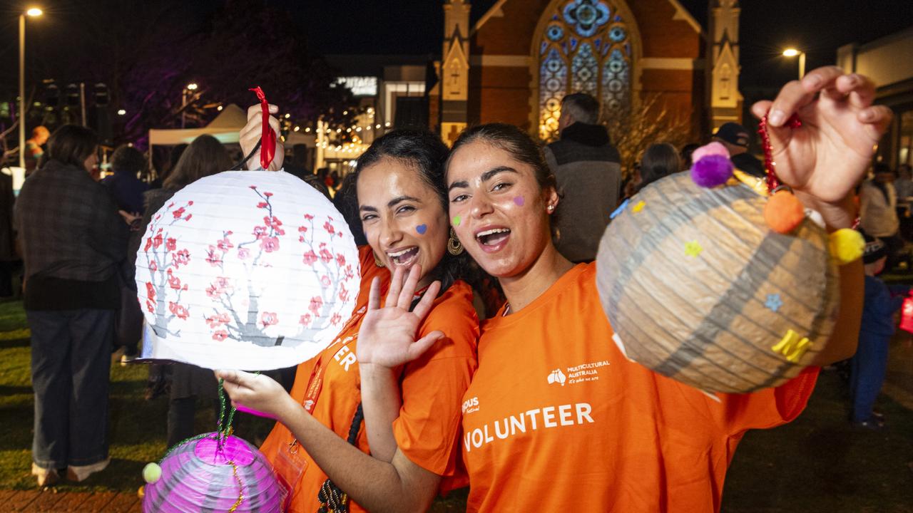 Volunteers Aastha Pandey (left) and Dilveen Zandinan at Luminous in the Regions hosted by Multicultural Australia at The Empire precinct, Saturday, August 10, 2024. Picture: Kevin Farmer