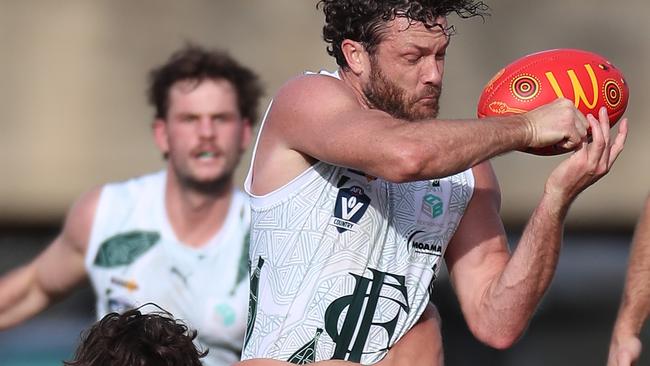 Goulburn Valley FL, Round 13, Echuca V Kyabram, at Echuca, Samuel Reid, 4,  Echuca  & Charlie Barnett, 19,   Kyabram,   Picture Yuri Kouzmin