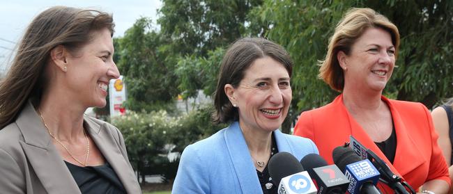 Wendy Lindsay, Premier Gladys Berejiklian and Roads Minister Melinda Pavey announcing the congestion busting measures. Picture: Richard Dobson